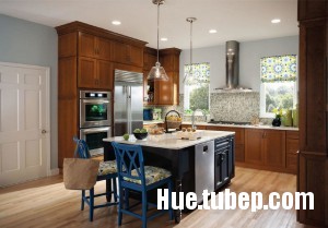 traditional-kitchen-cabinets 11