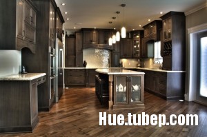 traditional-kitchen-cabinets 12