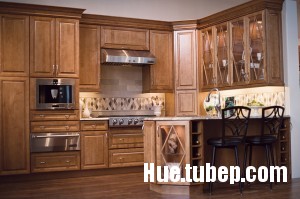 traditional-kitchen-cabinets 8